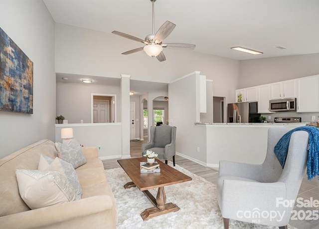 Property at 129 Bosburg Dr, Mooresville, NC 28115, 3 beds, 2 baths