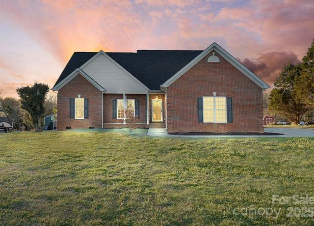 Property at 5517 Cyrus Lee Ln, Monroe, NC 28110, 3 beds, 2 baths