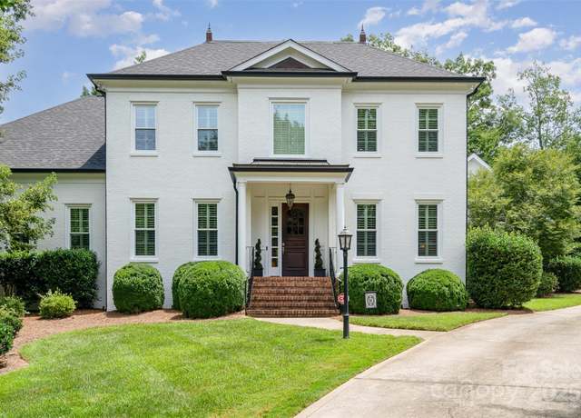 Property at 5537 Challis View Ln, Charlotte, NC 28226, 5 beds, 3.5 baths