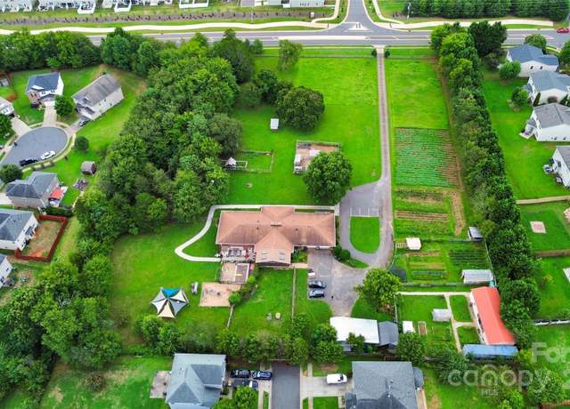 Property at 12708 Hamilton Rd, Charlotte, NC 28273, 4 beds, 3 baths