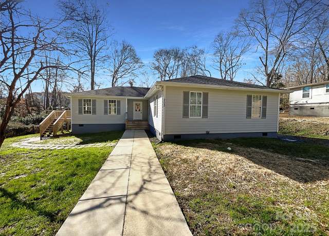 Property at 205 Mauney St, Mount Holly, NC 28120, 4 beds, 2 baths