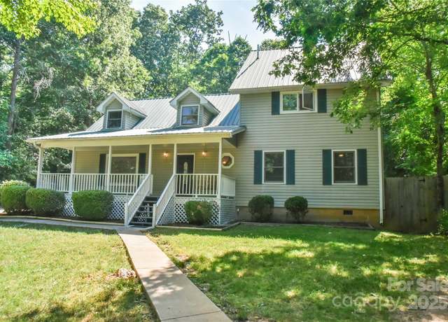 Property at 210 Craggy St, Black Mountain, NC 28711, 6 beds, 3 baths