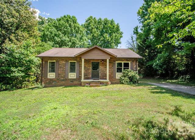 Property at 110 Book Ct, Statesville, NC 28677, 2 beds, 1 bath