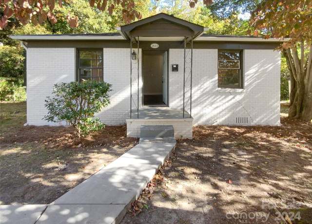 Property at 2614 Bancroft St, Charlotte, NC 28206, 3 beds, 1 bath