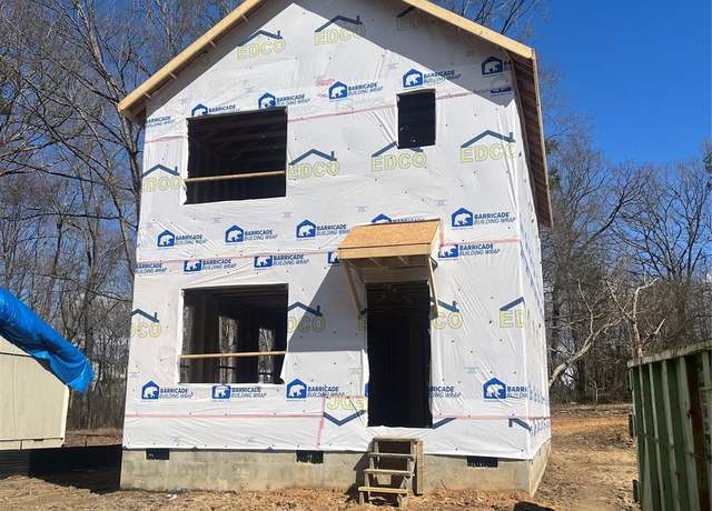 Property at 1587 Green Circle Dr, Gastonia, NC 28054, 3 beds, 2.5 baths