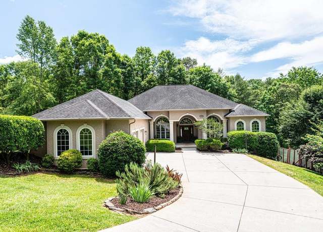 Property at 150 Edgewater Ct, Granite Falls, NC 28630, 4 beds, 4 baths