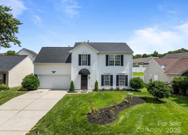 Property at 1901 Summit Ridge Ln, Kannapolis, NC 28083, 4 beds, 2.5 baths