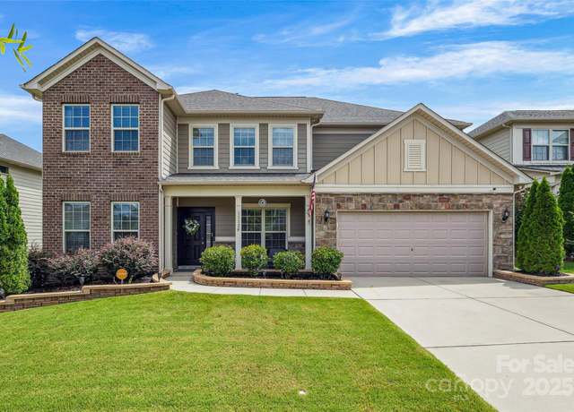 Property at 11120 Crane Creek Dr, Charlotte, NC 28278, 4 beds, 2.5 baths
