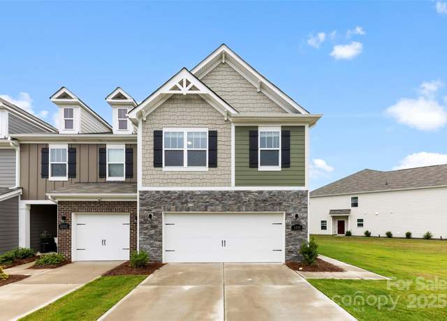Property at 5250 Maynard Hill Dr, Monroe, NC 28110, 3 beds, 2.5 baths