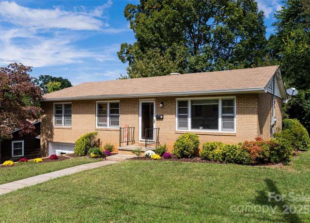 Property at 64 Marlowe Dr, Asheville, NC 28801, 3 beds, 2 baths