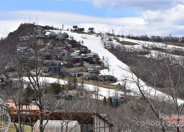 Property at 301 Pinnacle Inn Rd #3219, Beech Mountain, NC 28604, 2 beds, 2 baths