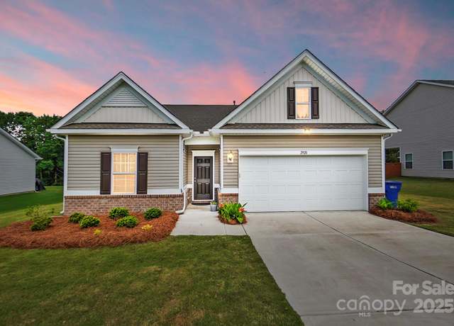 Property at 2928 Parkwest Dr, Albemarle, NC 28001, 3 beds, 2 baths