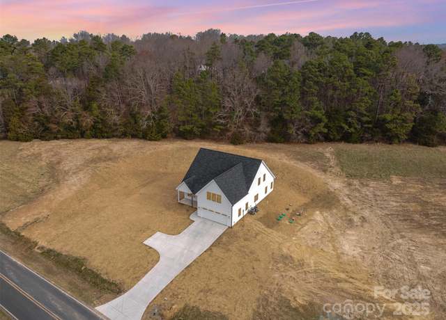 Property at 2095 Tite Rd, Stanfield, NC 28163, 4 beds, 3.5 baths