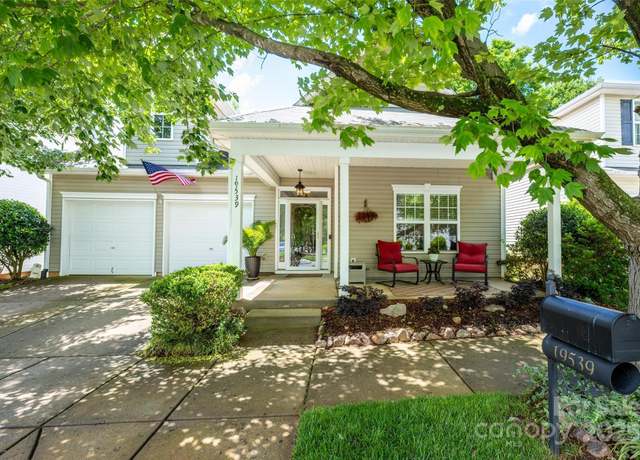 Property at 19539 Denae Lynn Dr, Cornelius, NC 28031, 3 beds, 2 baths