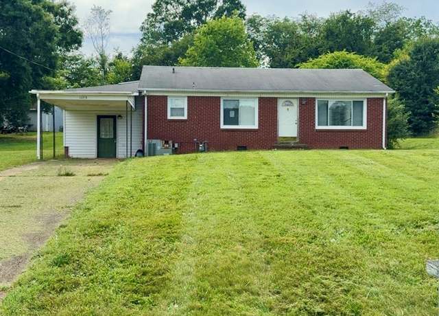 Property at 1073 Springdale Dr, Maiden, NC 28650, 3 beds, 1 bath