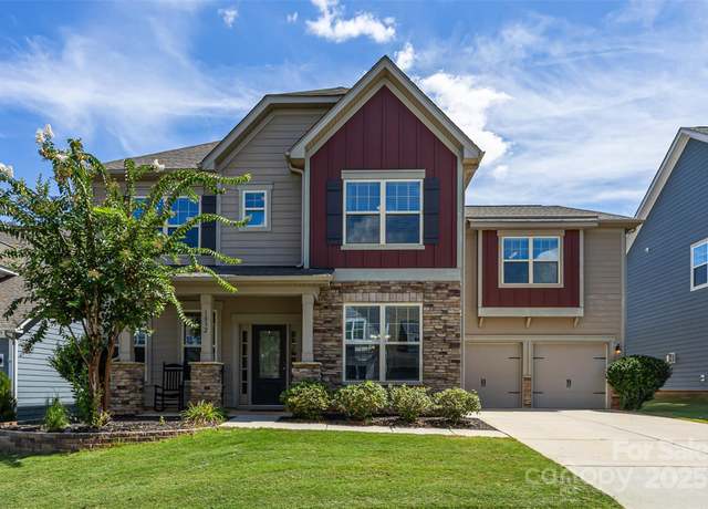 Property at 1032 Shorthill Ln, Fort Mill, SC 29715, 5 beds, 4.5 baths