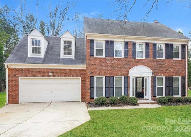 Property at 637 Tysons Forest Dr, Rock Hill, SC 29732, 4 beds, 2.5 baths