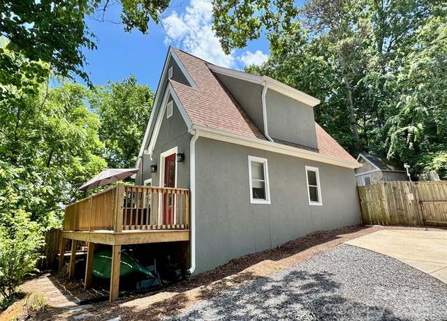 Property at 128 Laurel Loop, Asheville, NC 28806, 2 beds, 1 bath