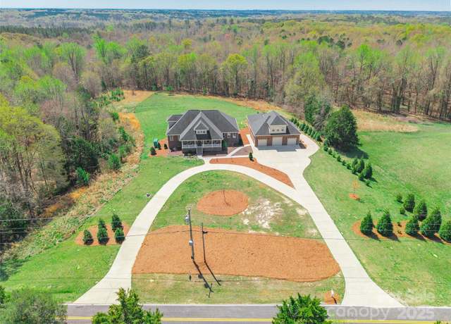 Property at 2236 Tuckaway Rd, Rock Hill, SC 29730, 3 beds, 3 baths