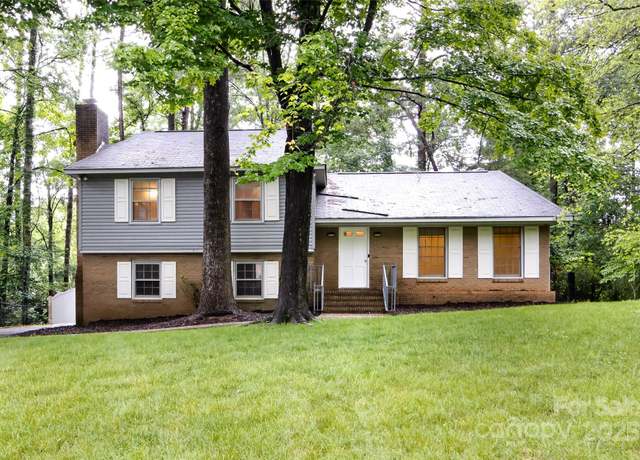 Property at 509 Selkirk Pl, Charlotte, NC 28270, 4 beds, 3 baths