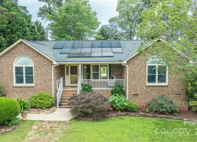 Property at 8259 Camelia Ln, Denver, NC 28037, 3 beds, 2 baths