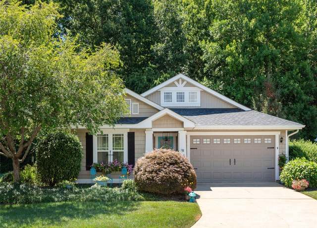 Property at 65 Sunview Cir, Arden, NC 28704, 3 beds, 2.5 baths