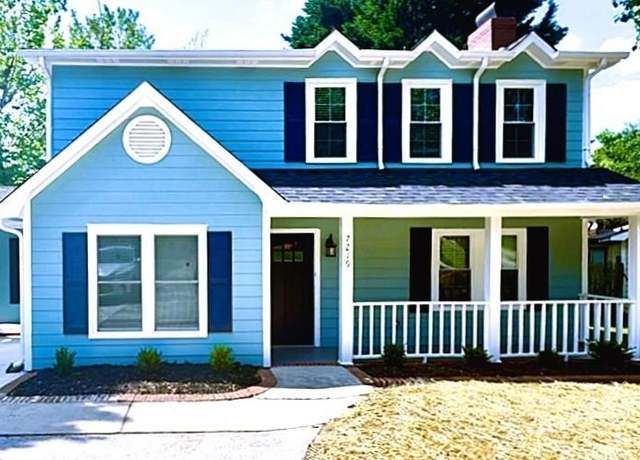 Property at 7219 Spring Morning Ln, Charlotte, NC 28227, 4 beds, 3 baths
