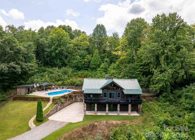 Property at 80 Austins Trl, Canton, NC 28716, 3 beds, 3 baths