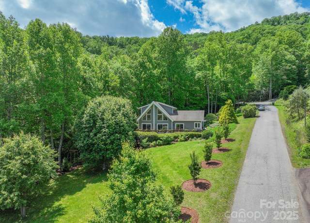 Property at 21 Kylie Grace Ln, Candler, NC 28715, 3 beds, 2 baths