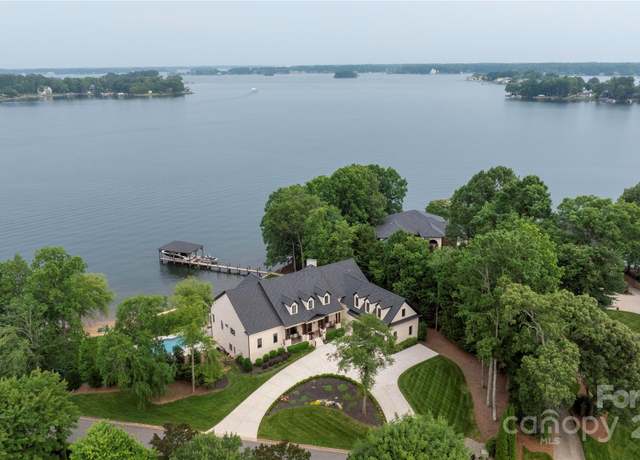 Property at 8170 Bay Pointe Dr, Denver, NC 28037, 5 beds, 5.5 baths