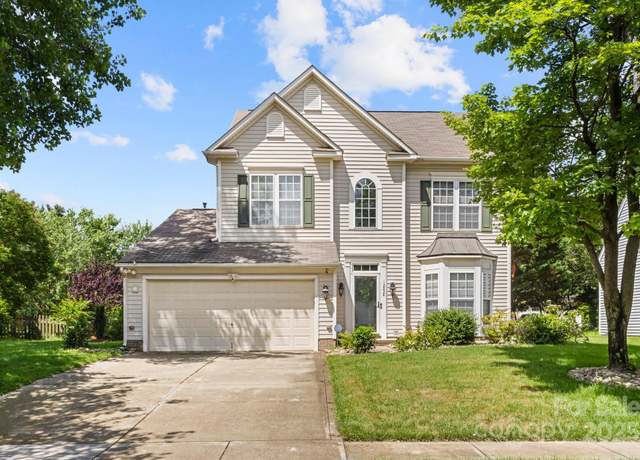 Property at 12824 Harvest Time Ct, Charlotte, NC 28278, 4 beds, 2.5 baths