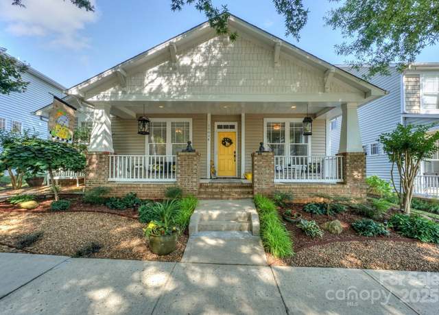 Property at 15024 Almondell Dr, Huntersville, NC 28078, 3 beds, 2 baths