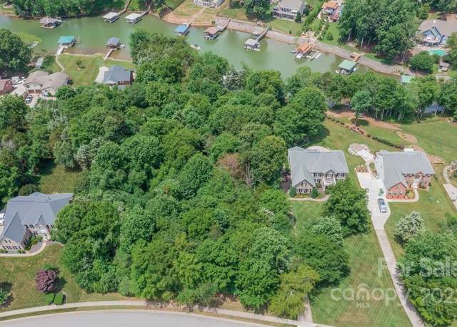 Property at 227 Corona Cir #19, Mooresville, NC 28117