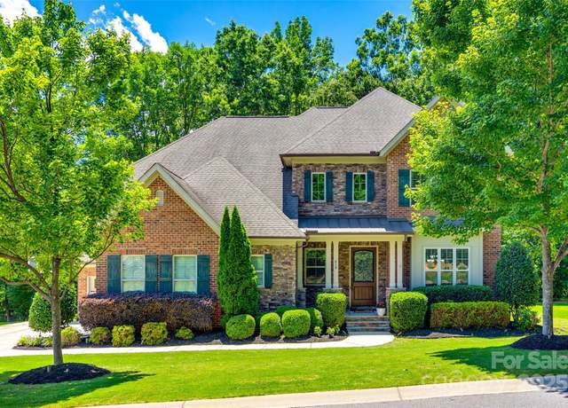 Property at 618 Chase Ct, Fort Mill, SC 29708, 5 beds, 4 baths