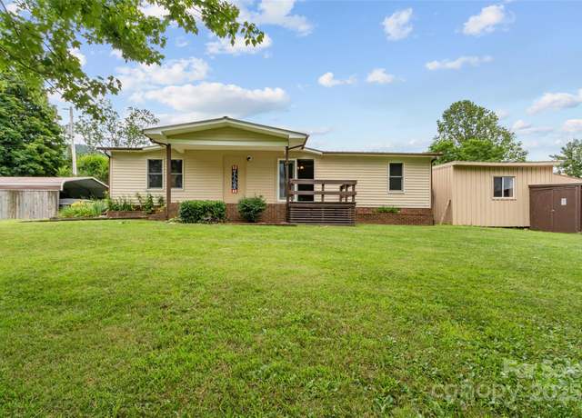 Property at 170 Styles Rd, Burnsville, NC 28714, 2 beds, 2 baths