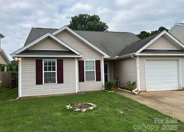 Property at 9416 Old Dowd Rd, Charlotte, NC 28214, 3 beds, 2 baths