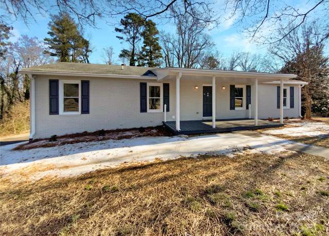 Property at 510 Newport Dr, Salisbury, NC 28144, 3 beds, 2 baths