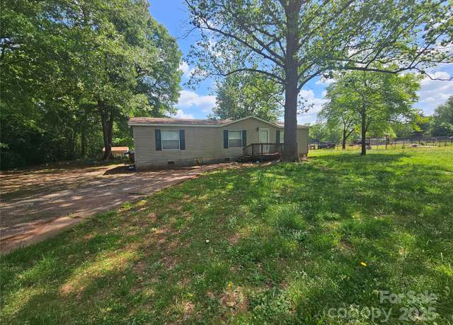 Property at 1001 Bexley Ln, Lincolnton, NC 28092, 3 beds, 2 baths