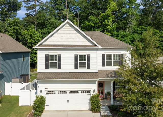 Property at 229 Cramerton Mills Pkwy, Cramerton, NC 28032, 4 beds, 2.5 baths
