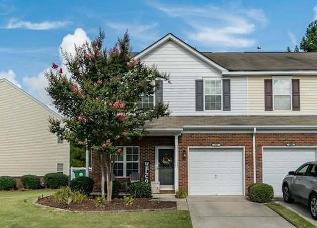 Property at 107 Azteca Dr, Matthews, NC 28104, 3 beds, 2.5 baths