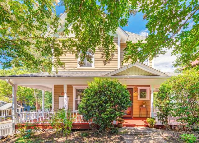 Property at 59 Starnes Ave, Asheville, NC 28801, 2 beds, 1.5 baths