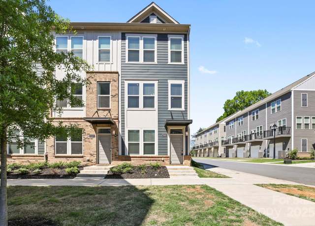 Property at 5005 Sovereignty Ct, Charlotte, NC 28205, 3 beds, 3.5 baths
