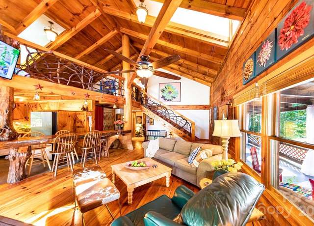 Property at 32 A & Ln W, Green Mountain, NC 28740, 2 beds, 2 baths