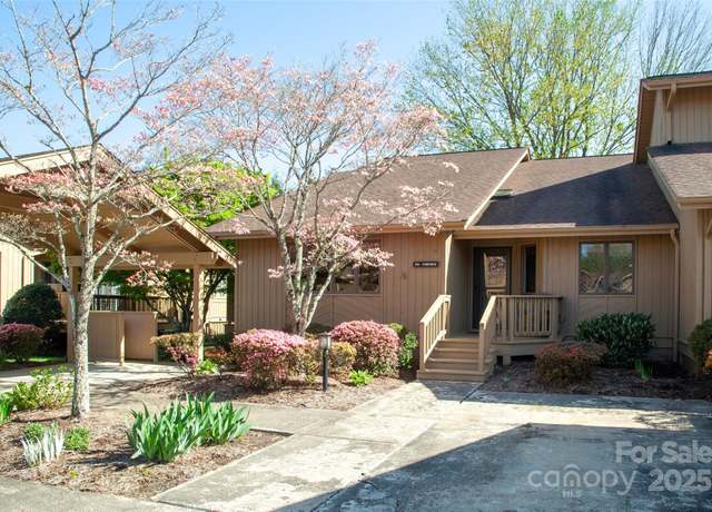 Property at 205 Wild Oak Ln, Hendersonville, NC 28791, 2 beds, 2 baths