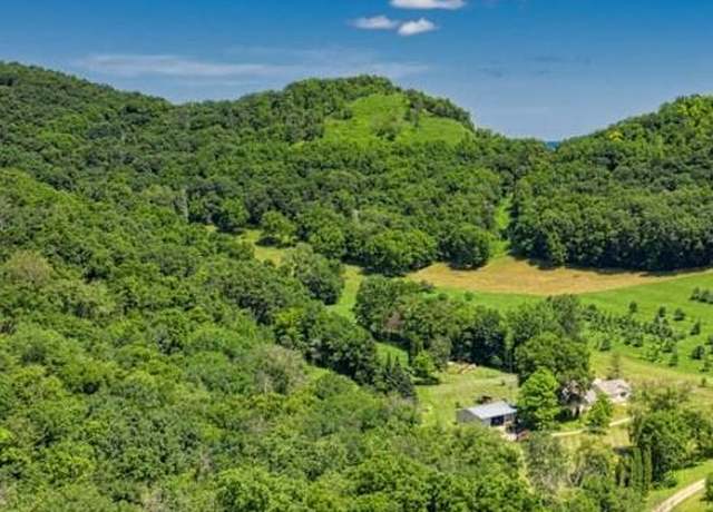 Property at 348 Copperhead Cv, Sylva, NC 28779