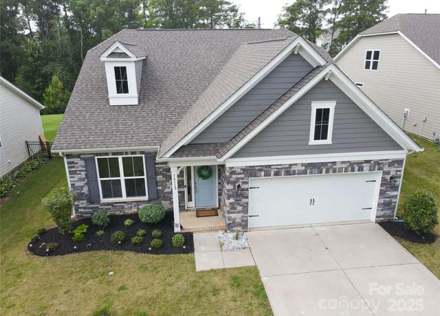 Property at 16112 Langston Dr, Charlotte, NC 28278, 3 beds, 2 baths