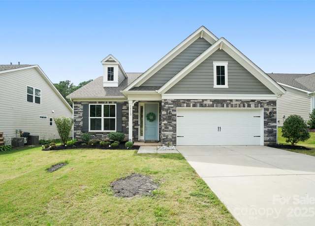 Property at 16112 Langston Dr, Charlotte, NC 28278, 3 beds, 2 baths