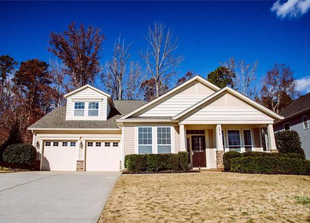 Property at 2018 Clarion Dr, Indian Land, SC 29707, 4 beds, 2.5 baths