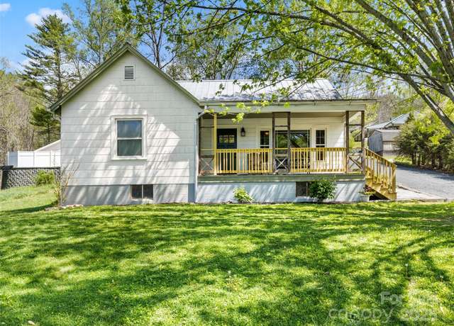 Property at 377 Cabin Rd, Spruce Pine, NC 28777, 3 beds, 1 bath