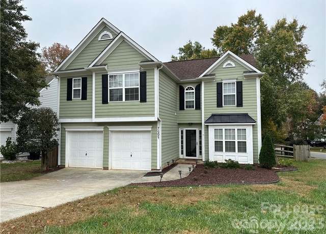 Property at 7604 Henderson Park Rd, Huntersville, NC 28078, 3 beds, 2.5 baths